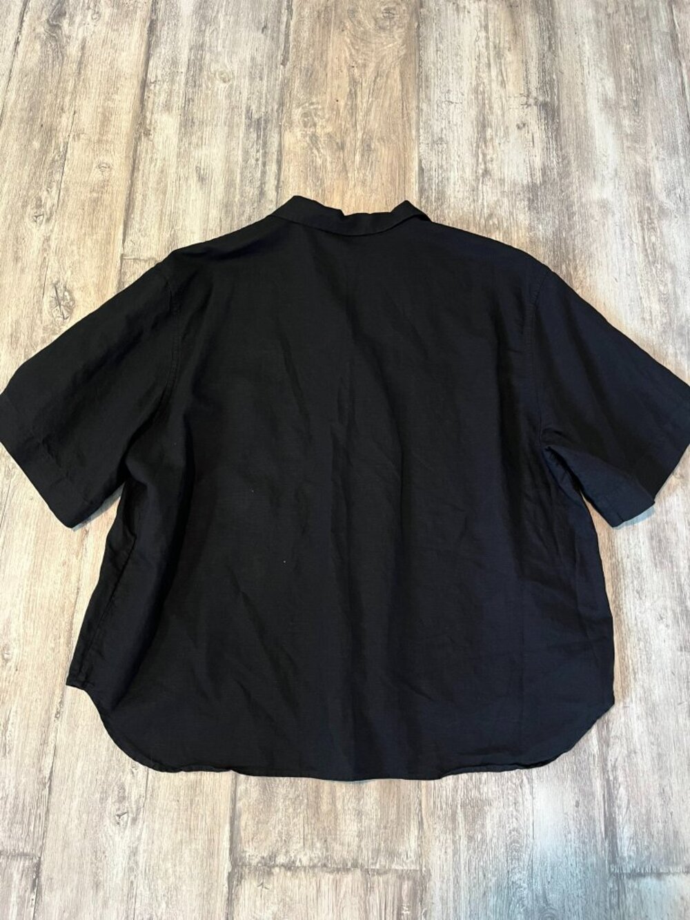SALE! 2 Uniqlo W's Linen Blend Open Collar S/S Shirts, Black & Olive, Large - Picture 8 of 16